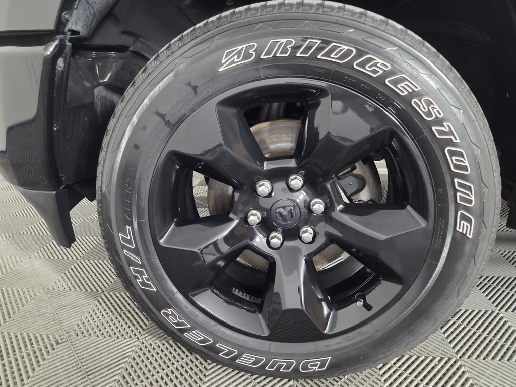 Used 2019 RAM 1500 Big Horn RWD image 7