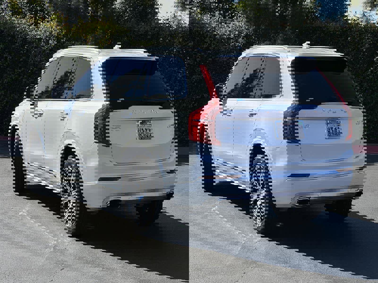 Used 2020 Volvo XC90 T8 Inscription image 4