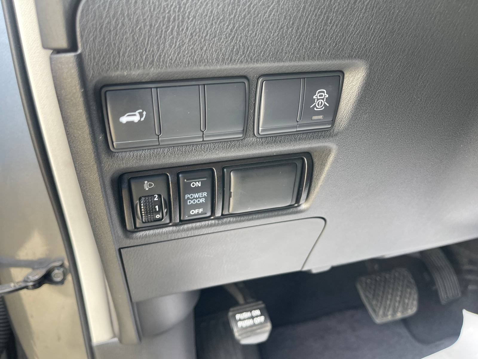 Used 2019 Nissan Armada SV w/ Driver Package RWD image 27