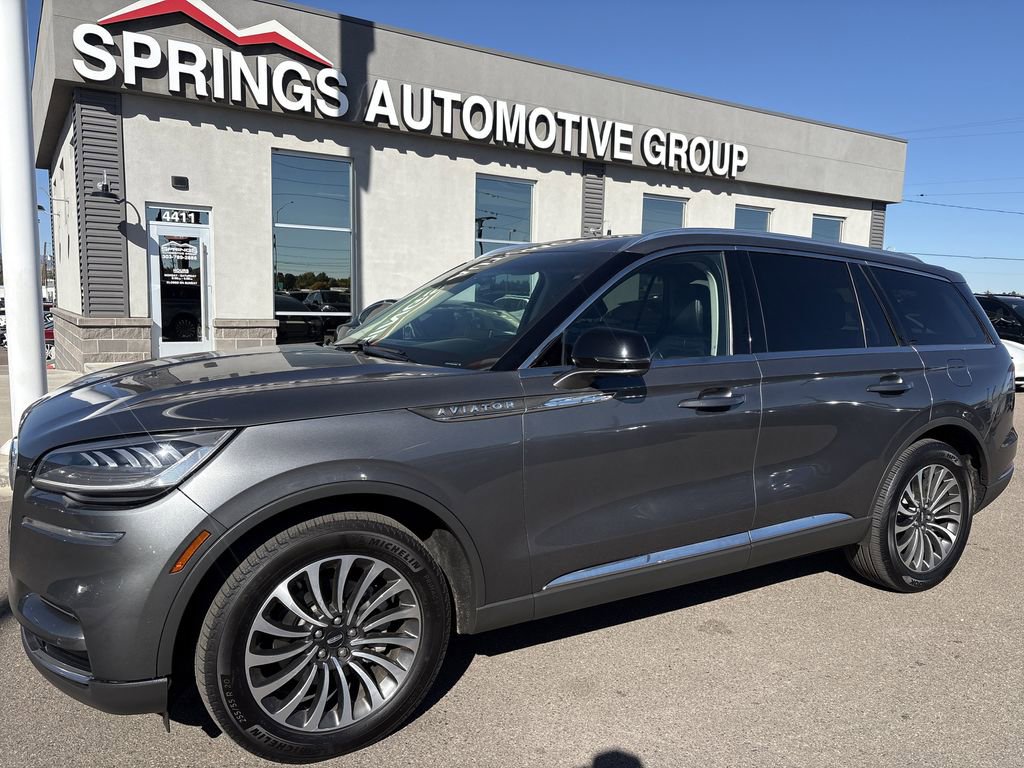 Used 2023 Lincoln Aviator Reserve image 1
