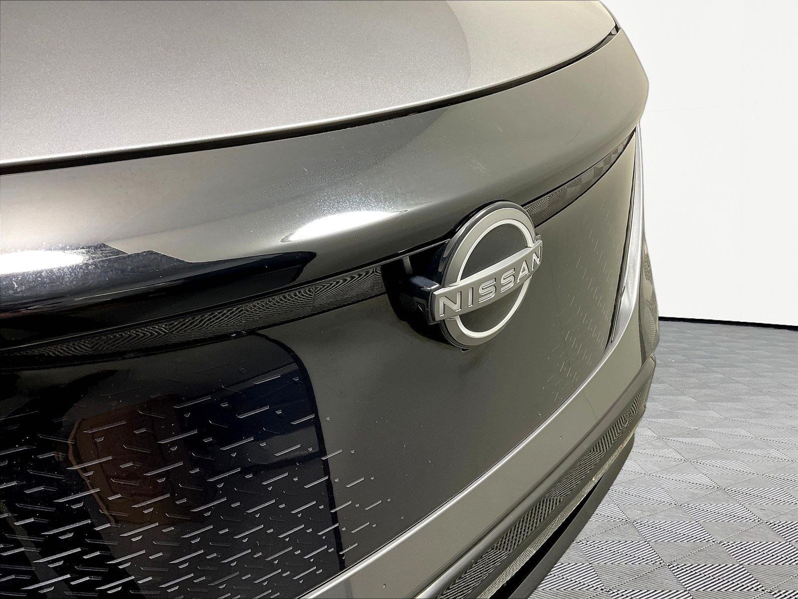 Certified 2023 Nissan Ariya AWD image 32