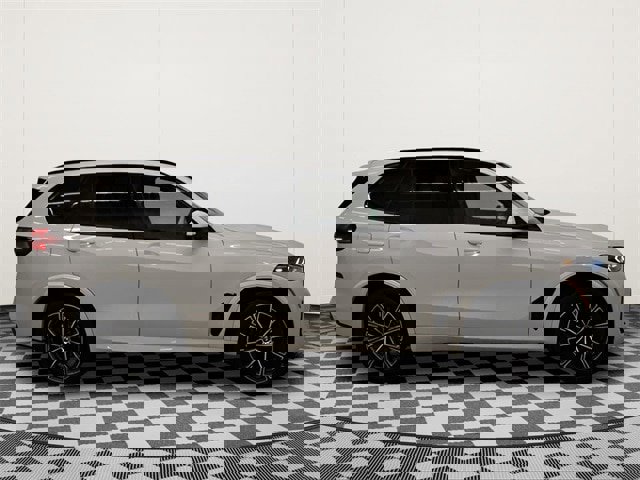 New 2026 BMW X5 xDrive40i w/ M Sport Package image 2