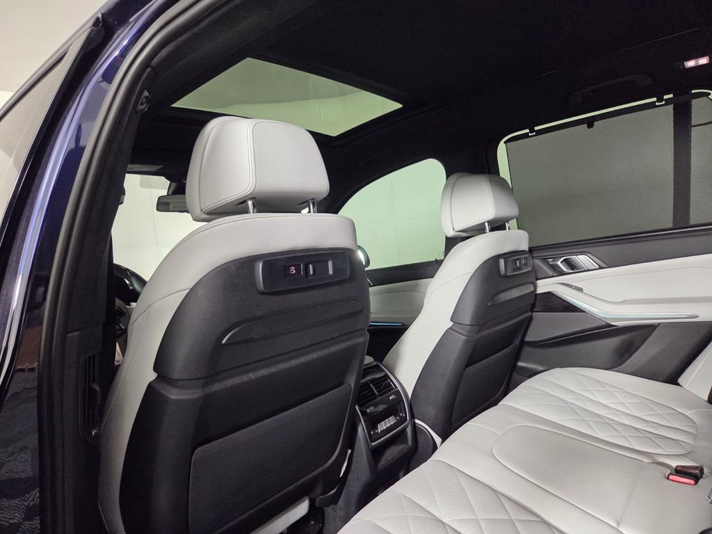 Used 2023 BMW X5 M50i w/ Executive Package AWD/4WD image 25