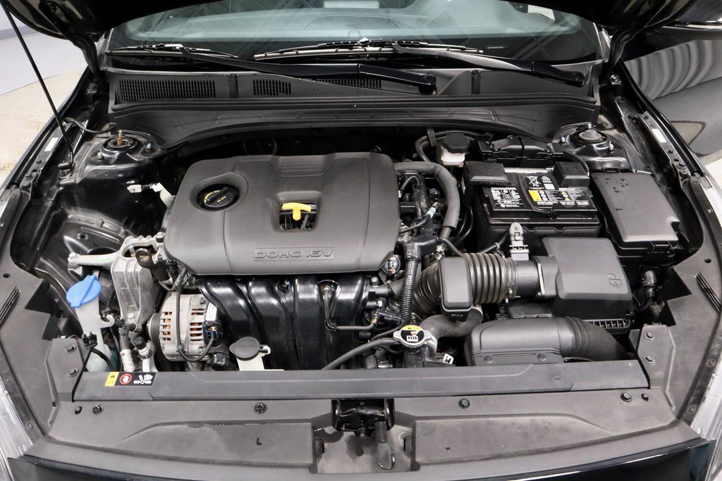 Used 2024 Kia Forte GT-Line w/ GT-Line Premium Package image 17