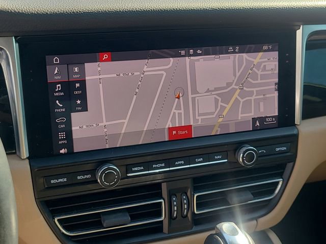 Used 2020 Porsche Macan S image 34