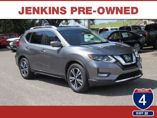 Used 2017 Nissan Rogue SL w/ SL Premium Package