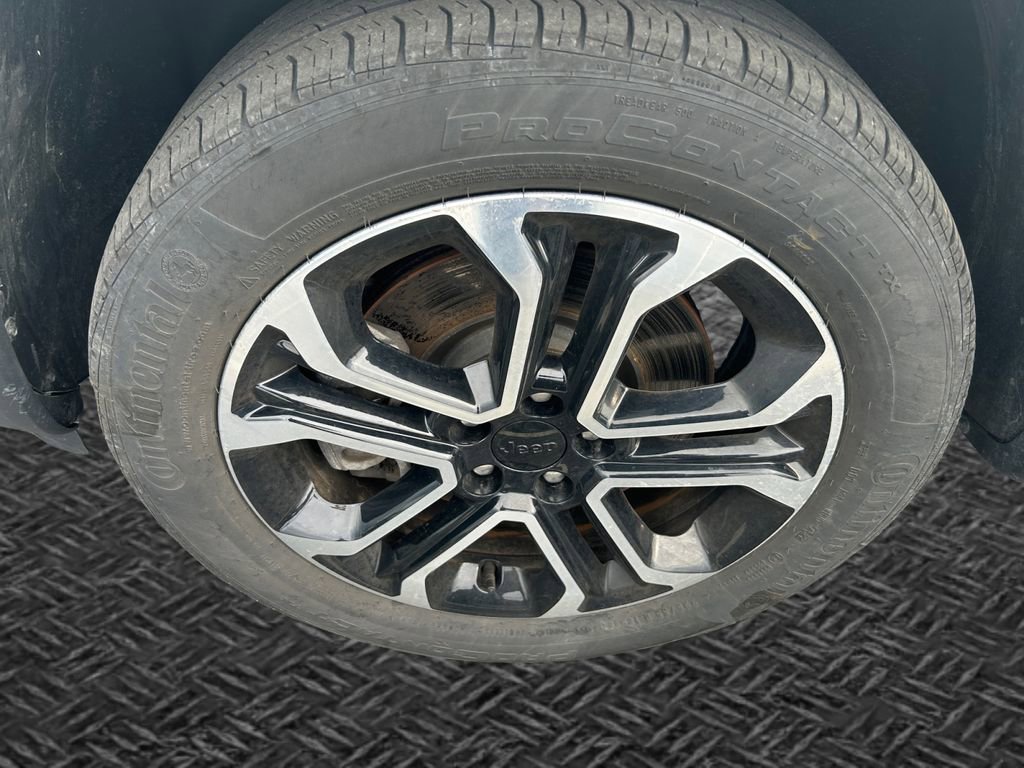 Certified 2023 Jeep Compass Limited AWD/4WD image 11
