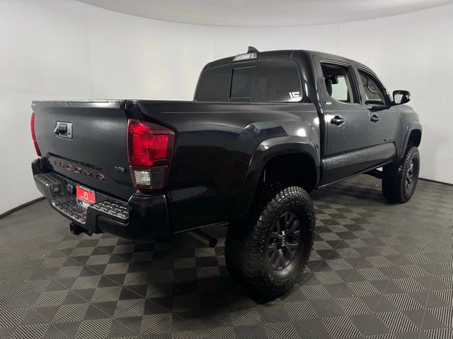 Used 2022 Toyota Tacoma SR5 image 8