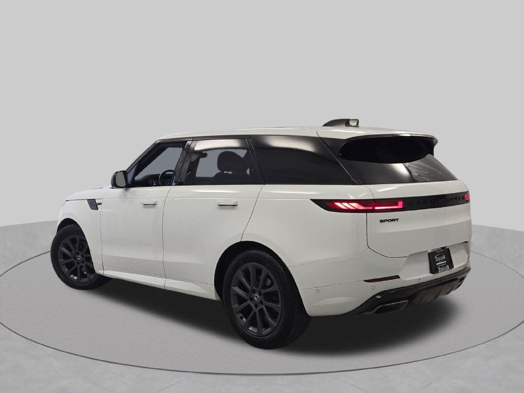 Used 2024 Land Rover Range Rover Sport Dynamic SE AWD/4WD image 13