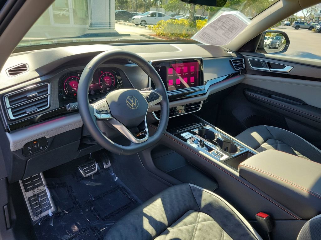 New 2025 Volkswagen Atlas Peak Edition SE AWD/4WD image 25