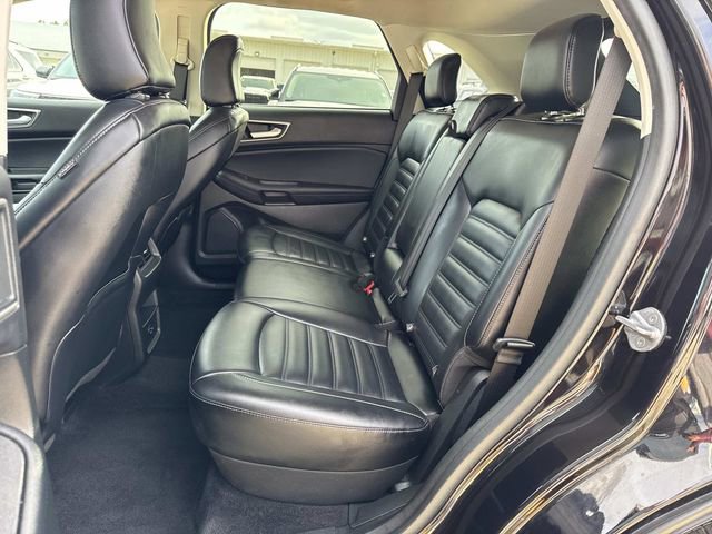 Used 2022 Ford Edge SEL image 20