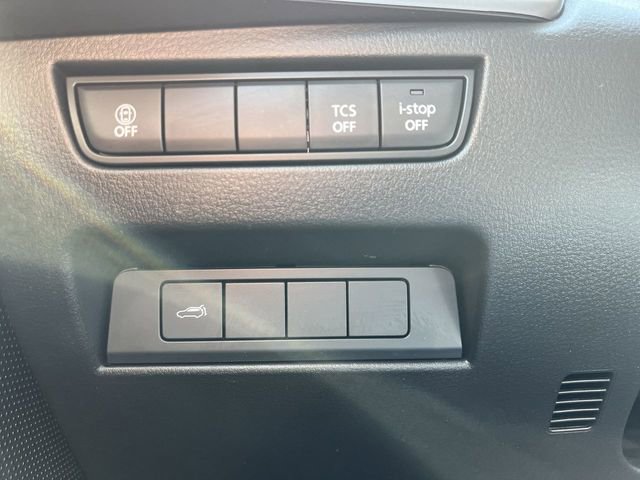Certified 2024 MAZDA CX-90 3.3 Turbo w/ Preferred Plus image 18