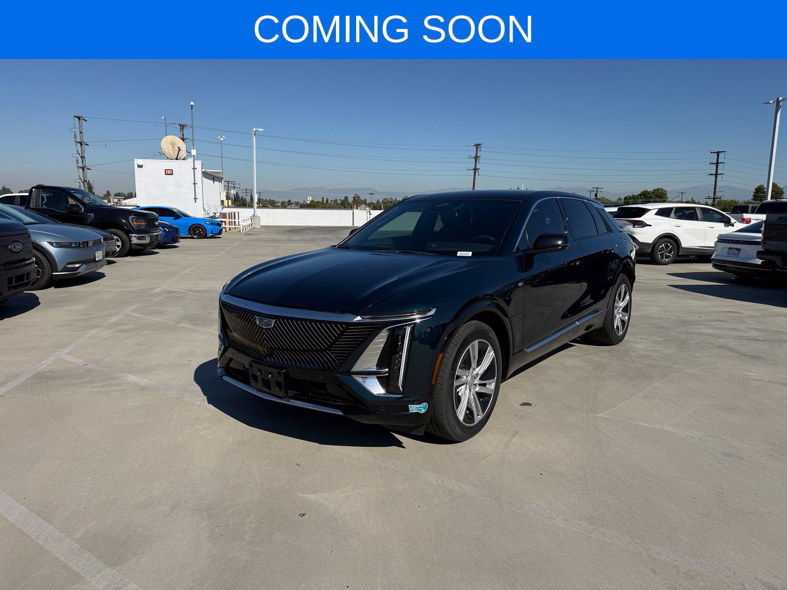 Used 2024 Cadillac Lyriq Tech RWD image 1