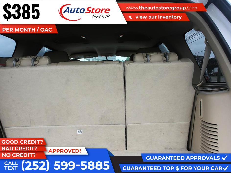 Used 2017 Ford Expedition XLT w/ Equipment Group 202A RWD image 10
