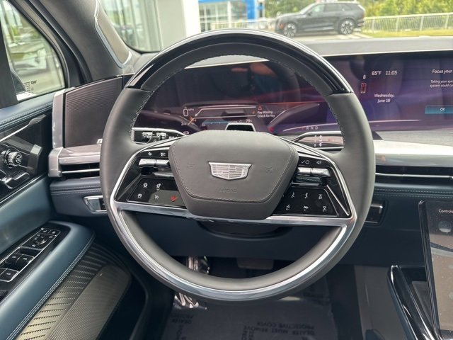 New 2025 Cadillac Escalade IQ Sport 2 w/ LPO, ONYX Package image 16