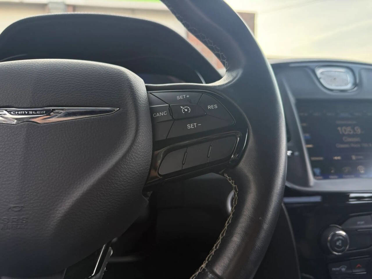 Used 2016 Chrysler 300 S image 27