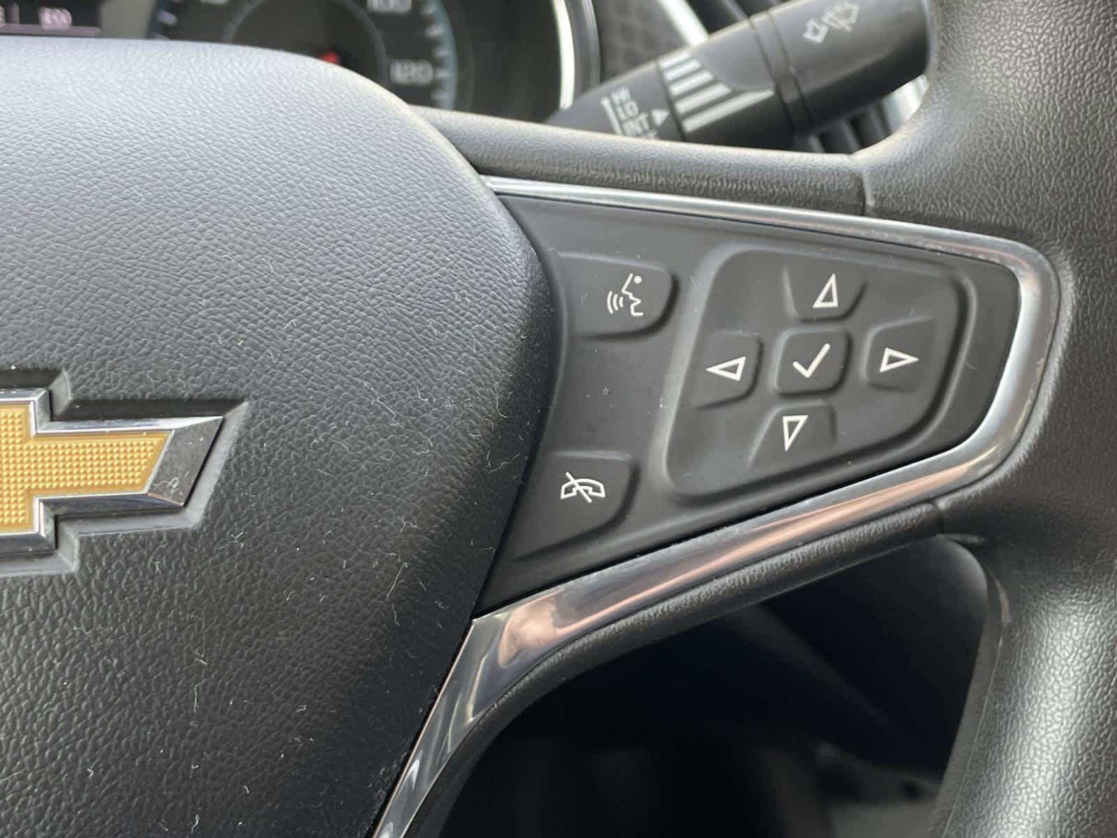 Used 2017 Chevrolet Malibu LT image 26