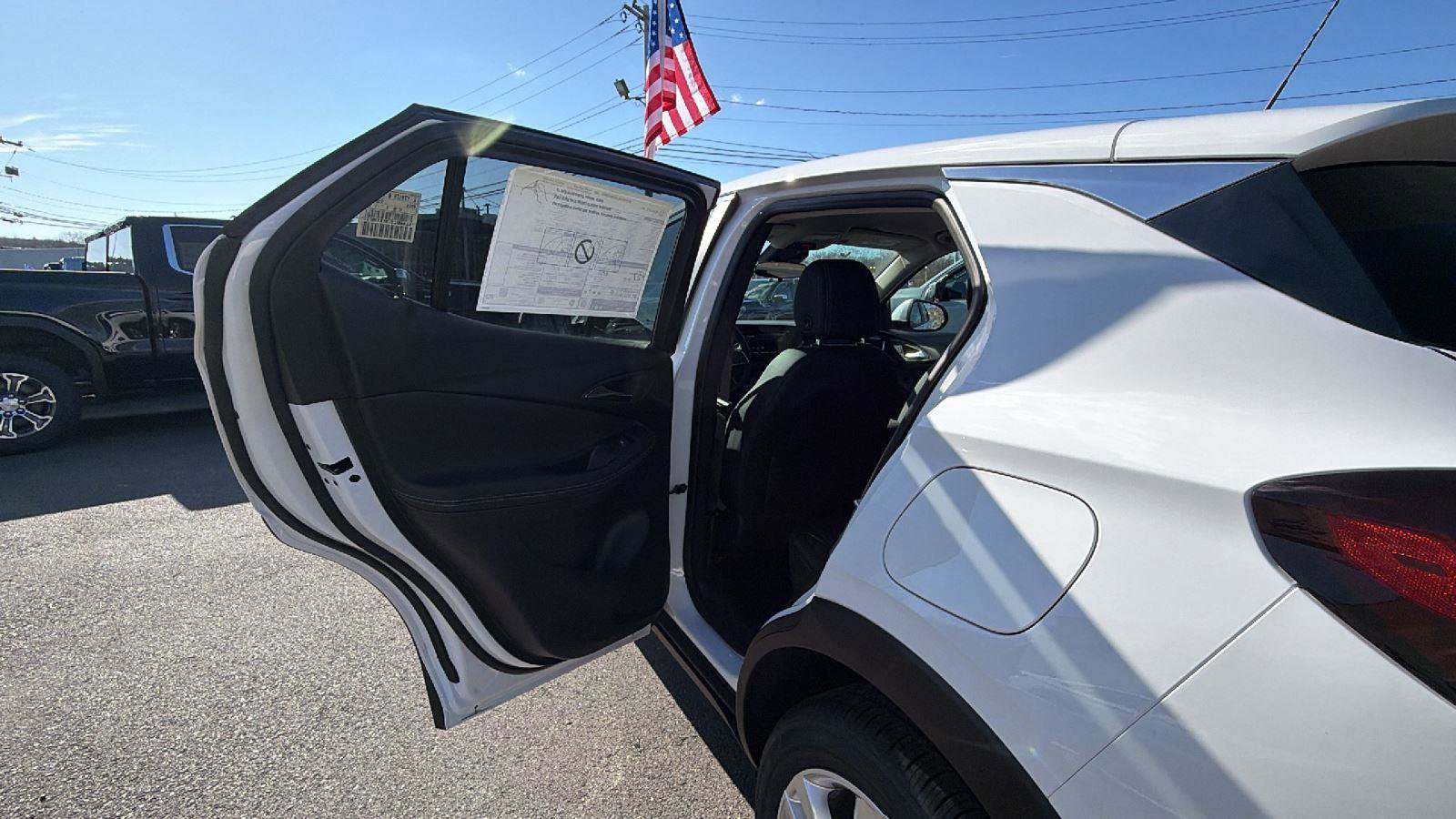 New 2026 Buick Encore GX Preferred w/ Comfort Package AWD/4WD image 31