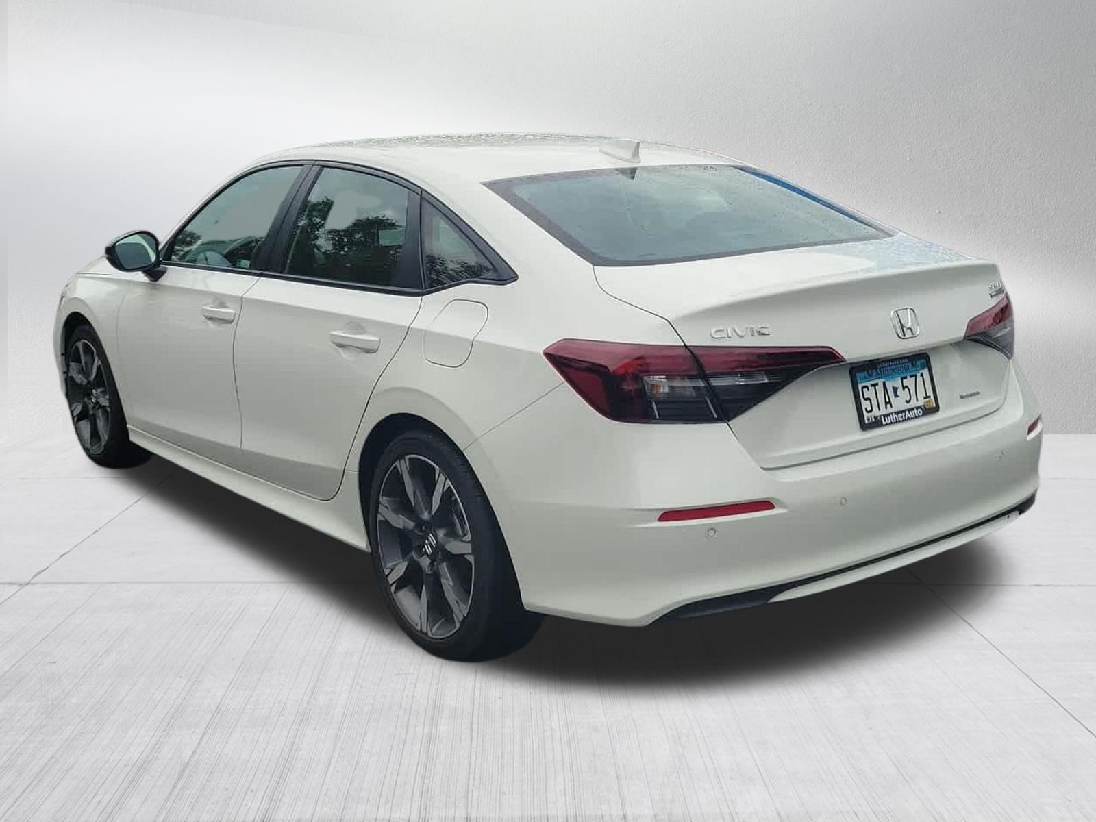 Used 2025 Honda Civic Sport Touring image 7