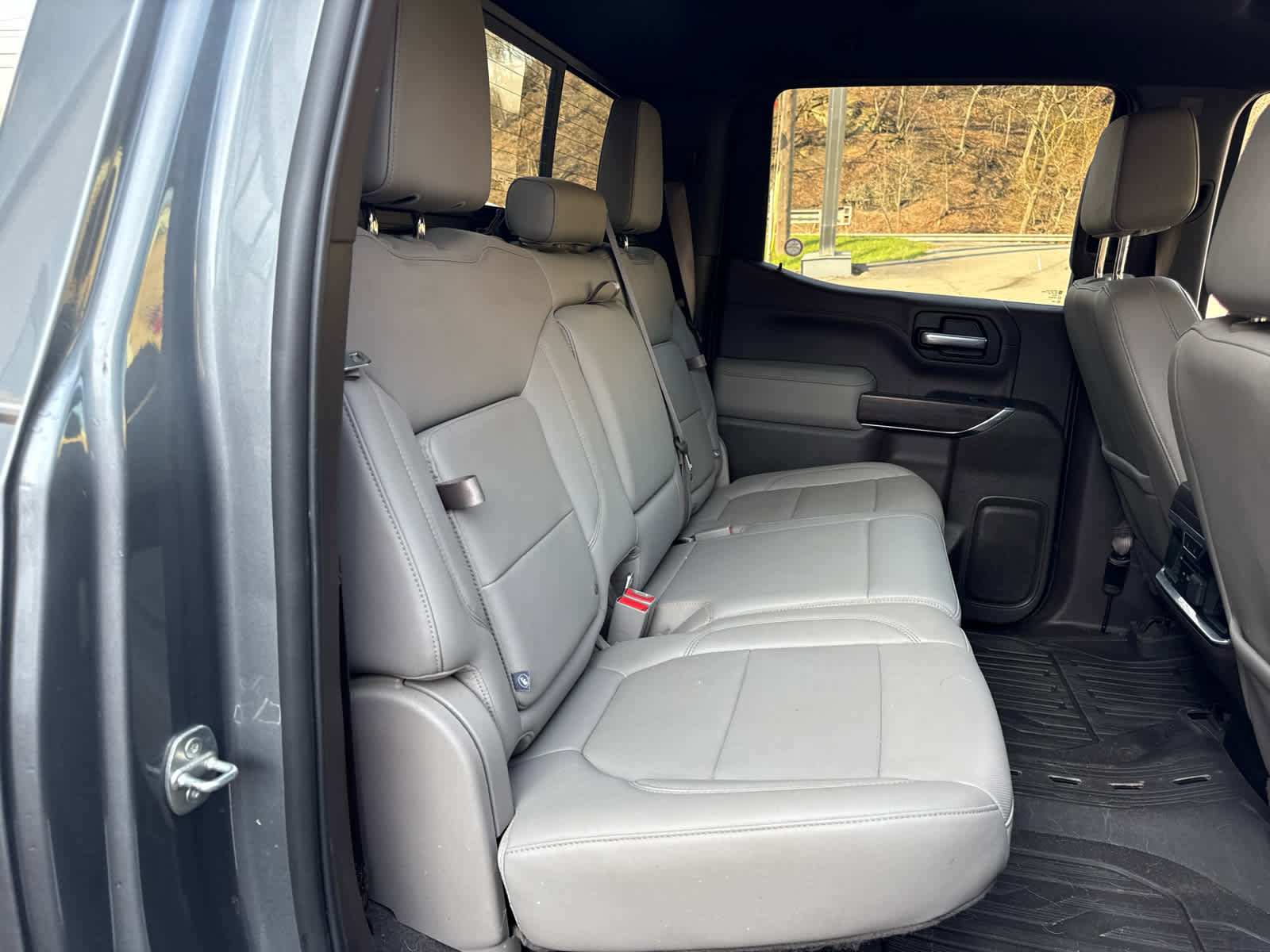 Used 2021 GMC Sierra 1500 SLT w/ SLT Premium Plus Package AWD/4WD image 28
