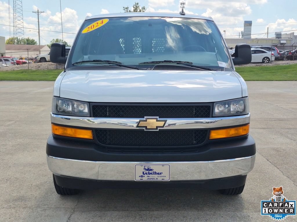 Certified 2024 Chevrolet Express 2500 w/ Driver Convenience Package RWD image 2