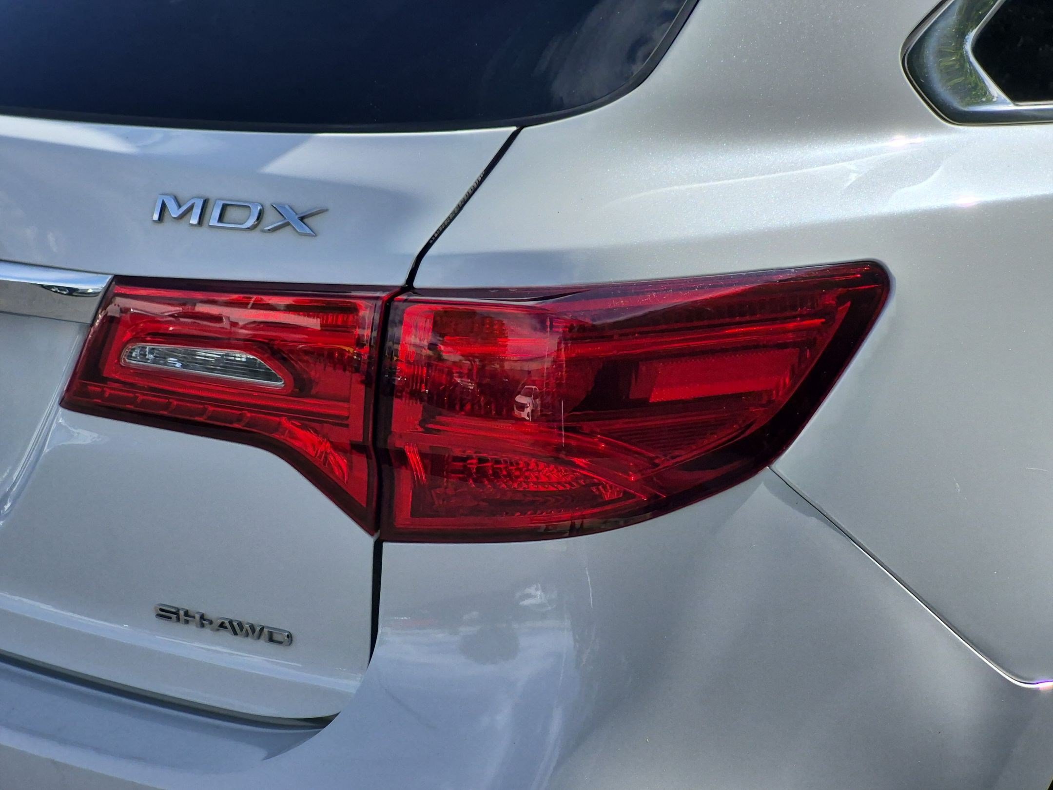 Used 2020 Acura MDX w/ Technology Package AWD/4WD image 13
