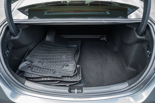 Used 2024 Mercedes-Benz C 300 4MATIC Sedan image 10