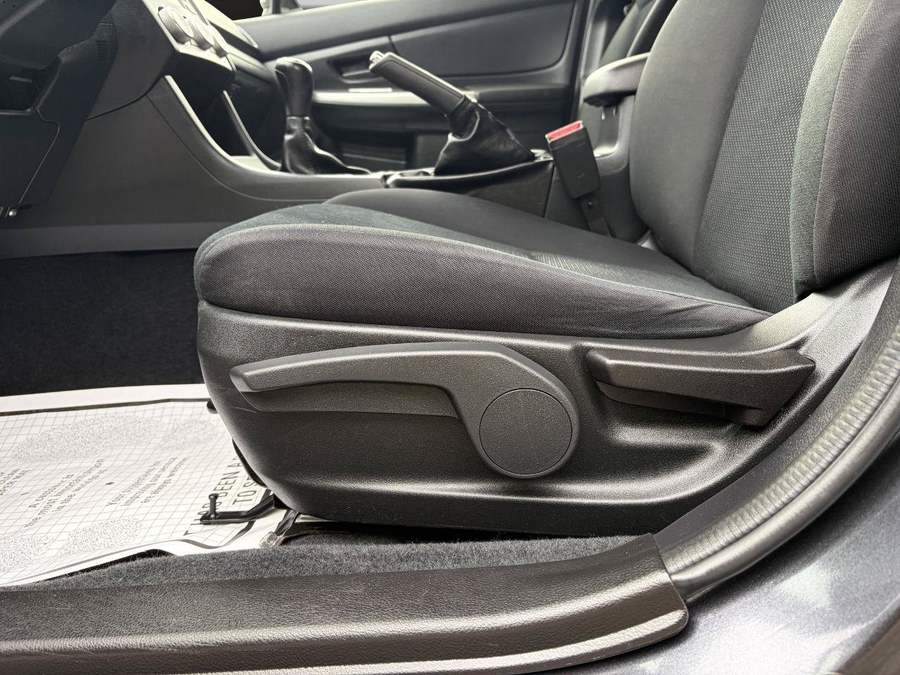 Used 2016 Subaru Impreza 2.0i AWD/4WD image 24