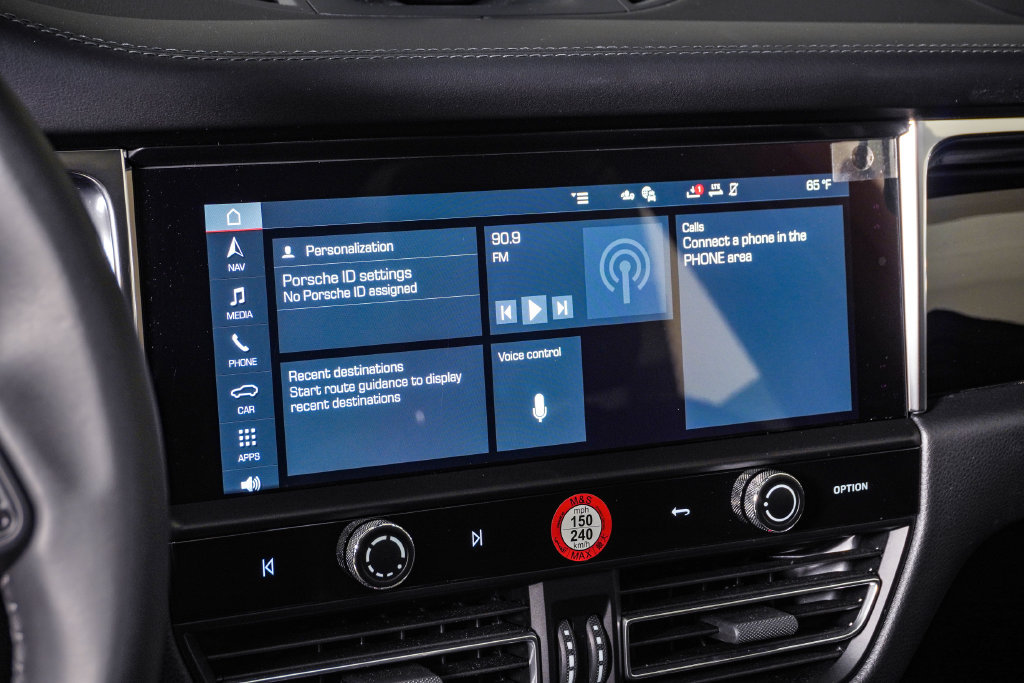 Certified 2026 Porsche Macan S AWD/4WD image 22