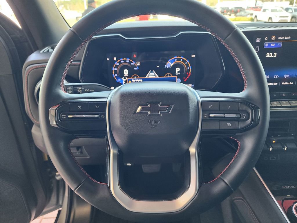 Used 2024 Chevrolet Colorado Z71 w/ Z71 Convenience Package 2 image 18