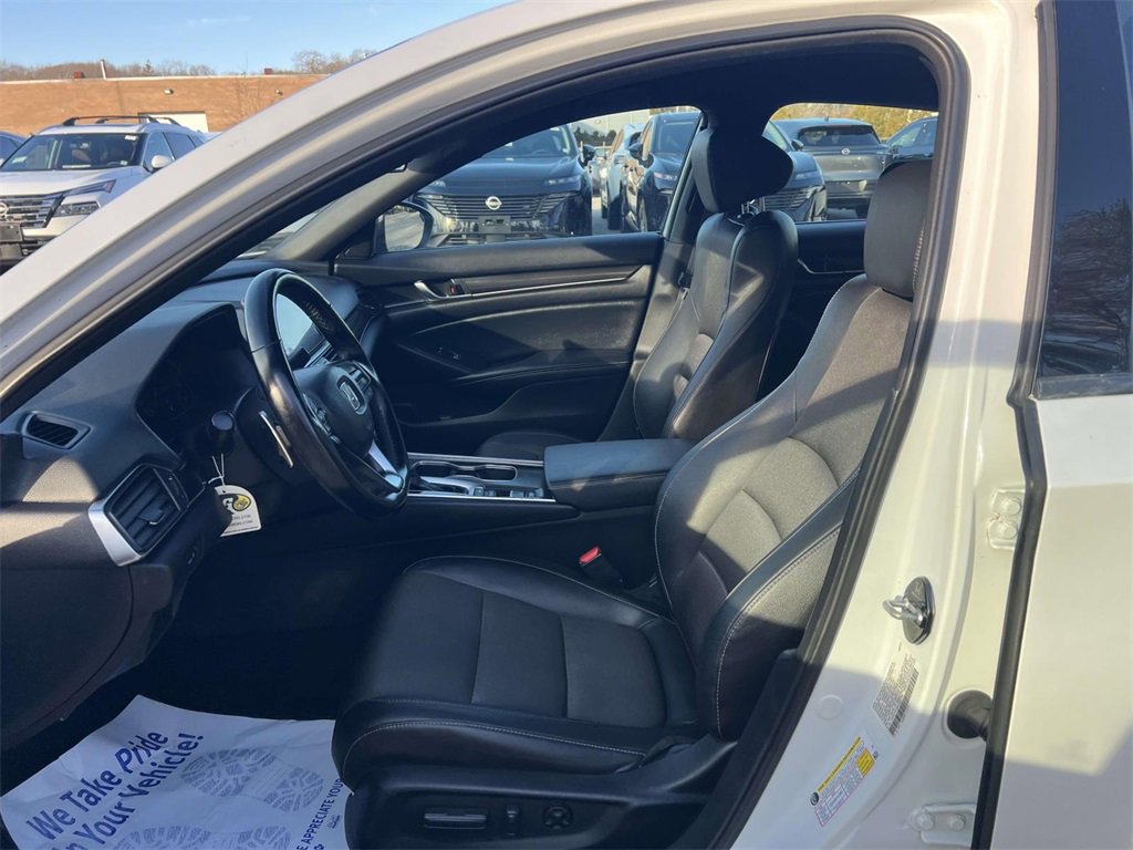Used 2021 Honda Accord Sport image 12