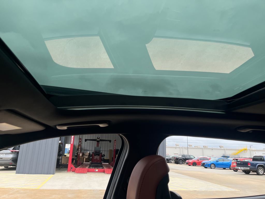 Used 2024 Kia Sportage SX image 23