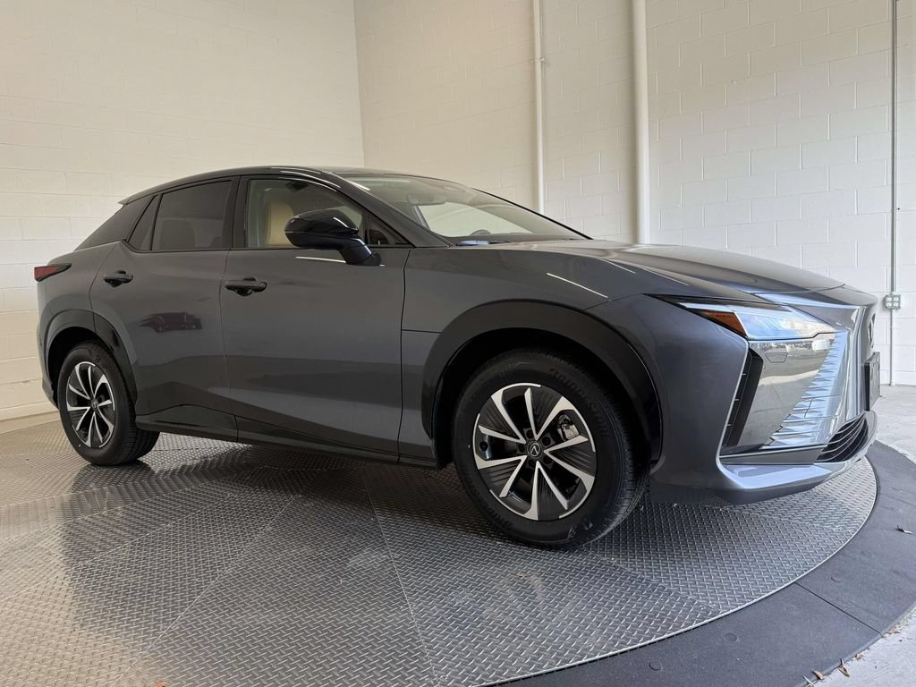 Certified 2024 Lexus RZ 450e Premium w/ Accessory Package (2T) AWD/4WD image 9