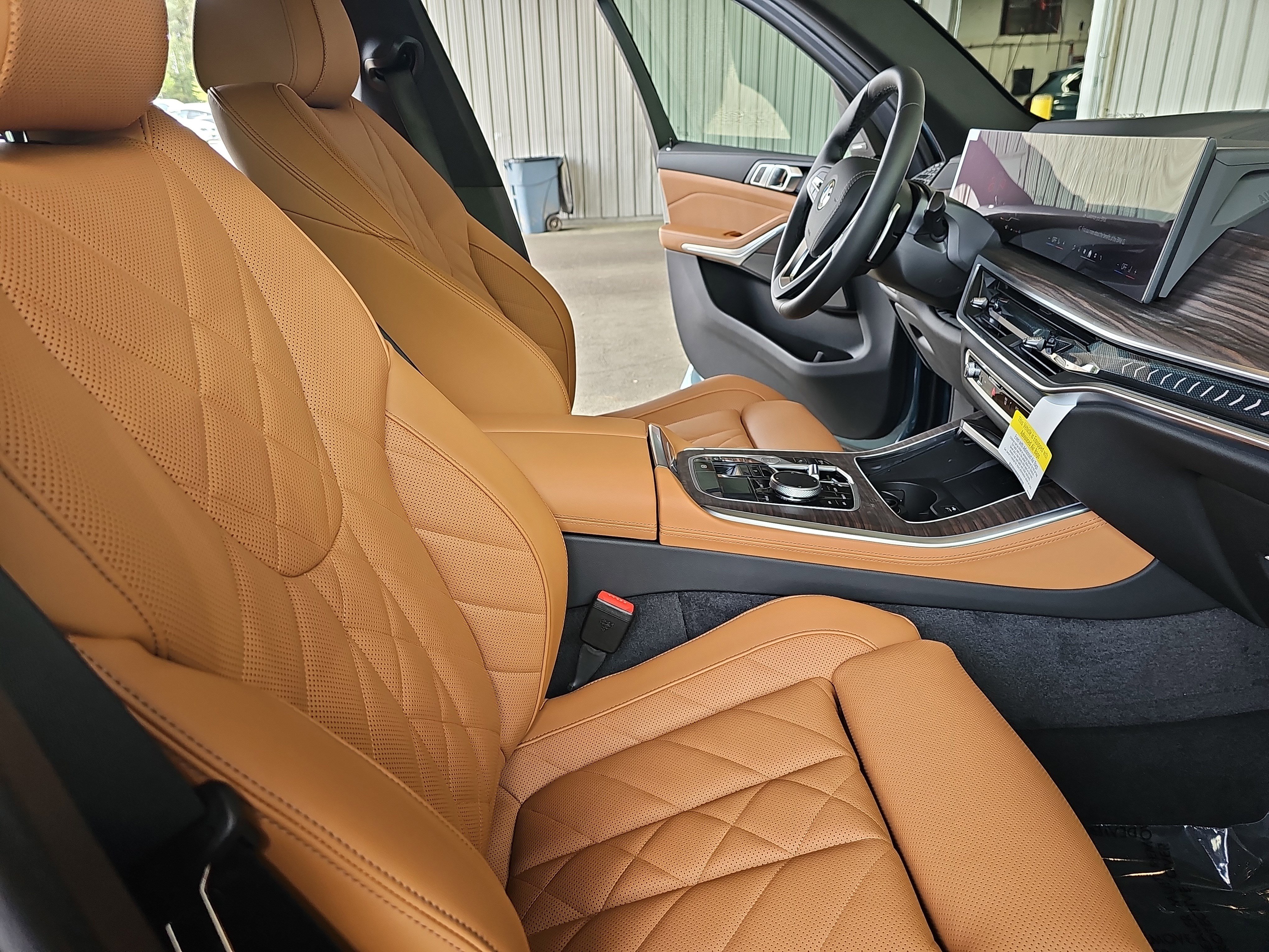 New 2026 BMW X5 xDrive40i w/ Premium Package AWD/4WD image 10