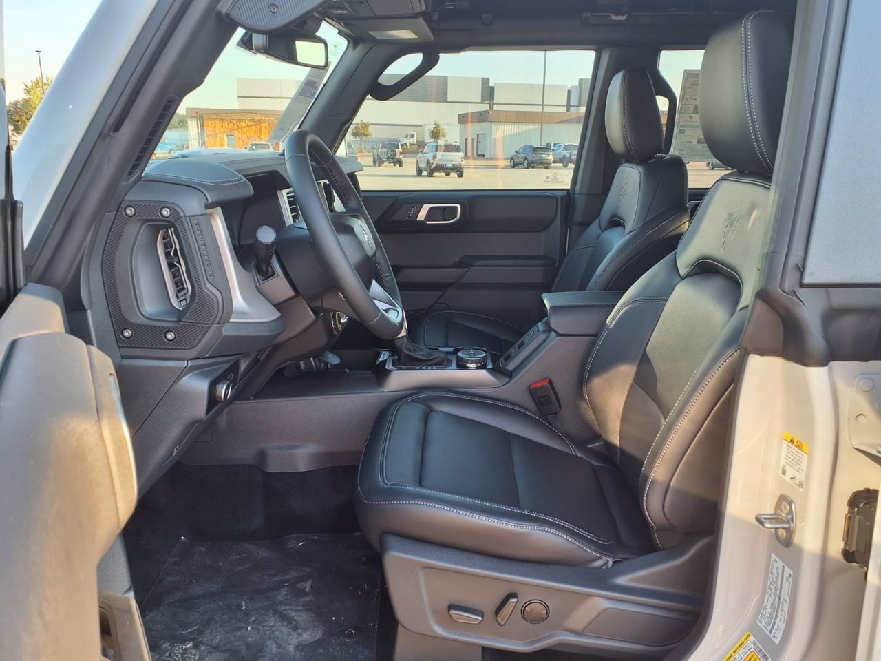New 2026 Ford Bronco Outer Banks AWD/4WD image 19
