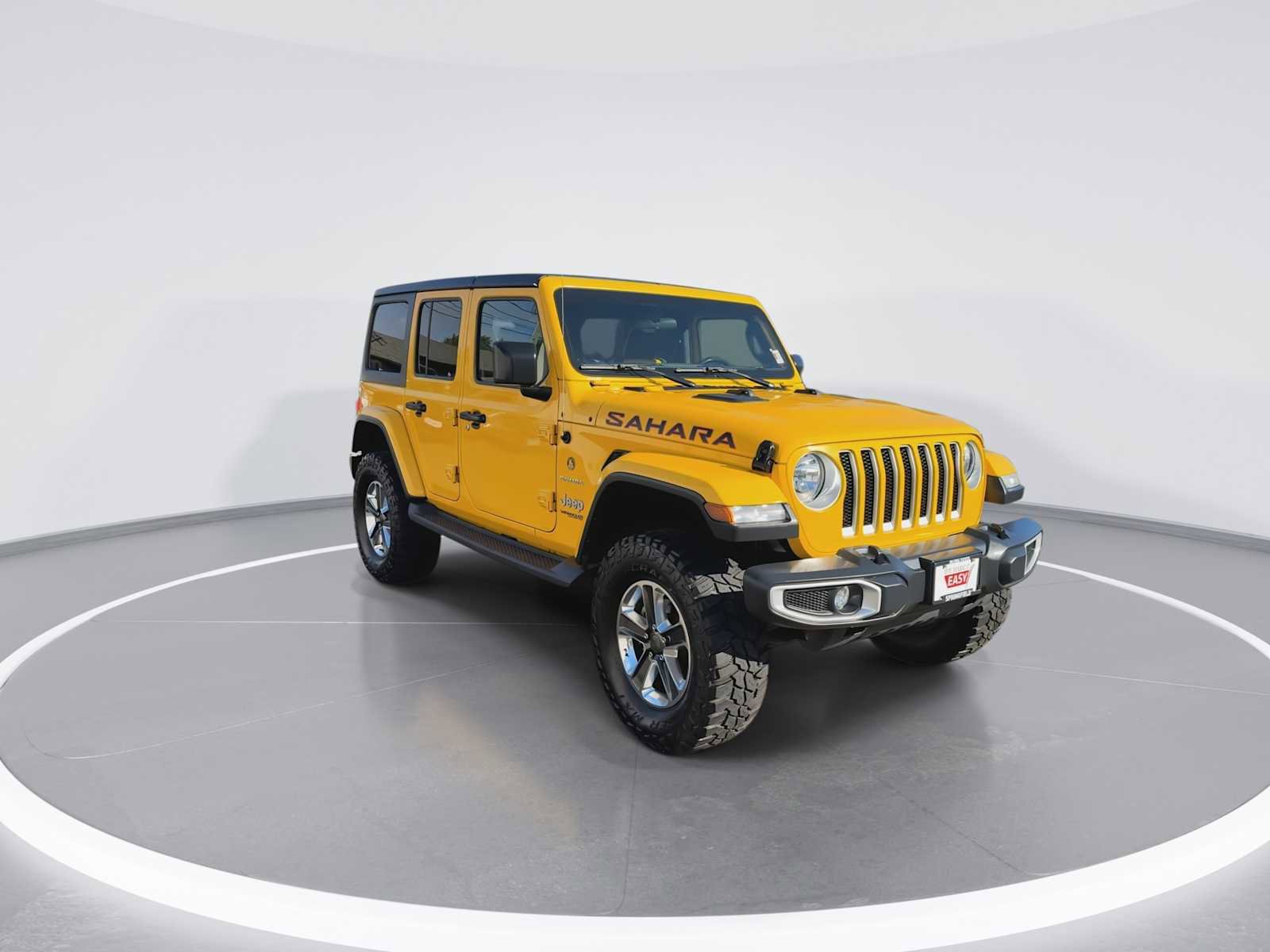 Used 2019 Jeep Wrangler Unlimited Sahara image 3