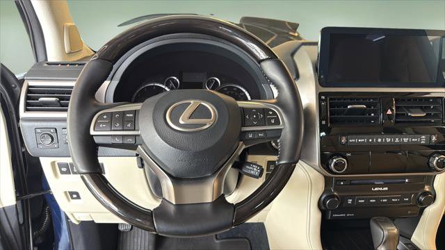Certified 2023 Lexus GX 460 Premium w/ Premium Package AWD/4WD image 17