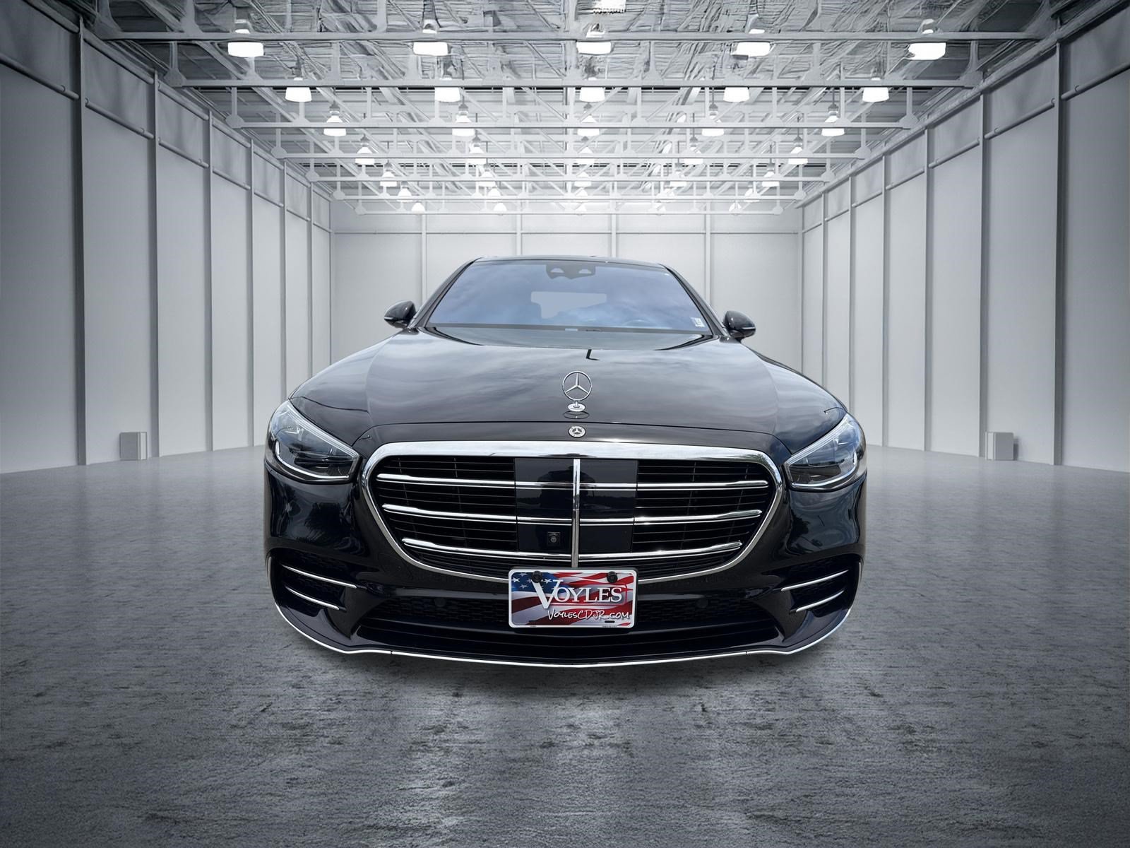 Used 2023 Mercedes-Benz S 500 4MATIC image 2