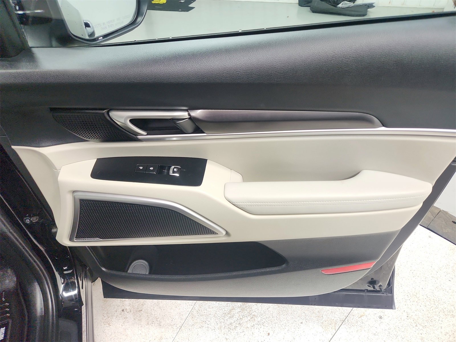 Used 2024 Kia Telluride S w/ S Sunroof Package image 39