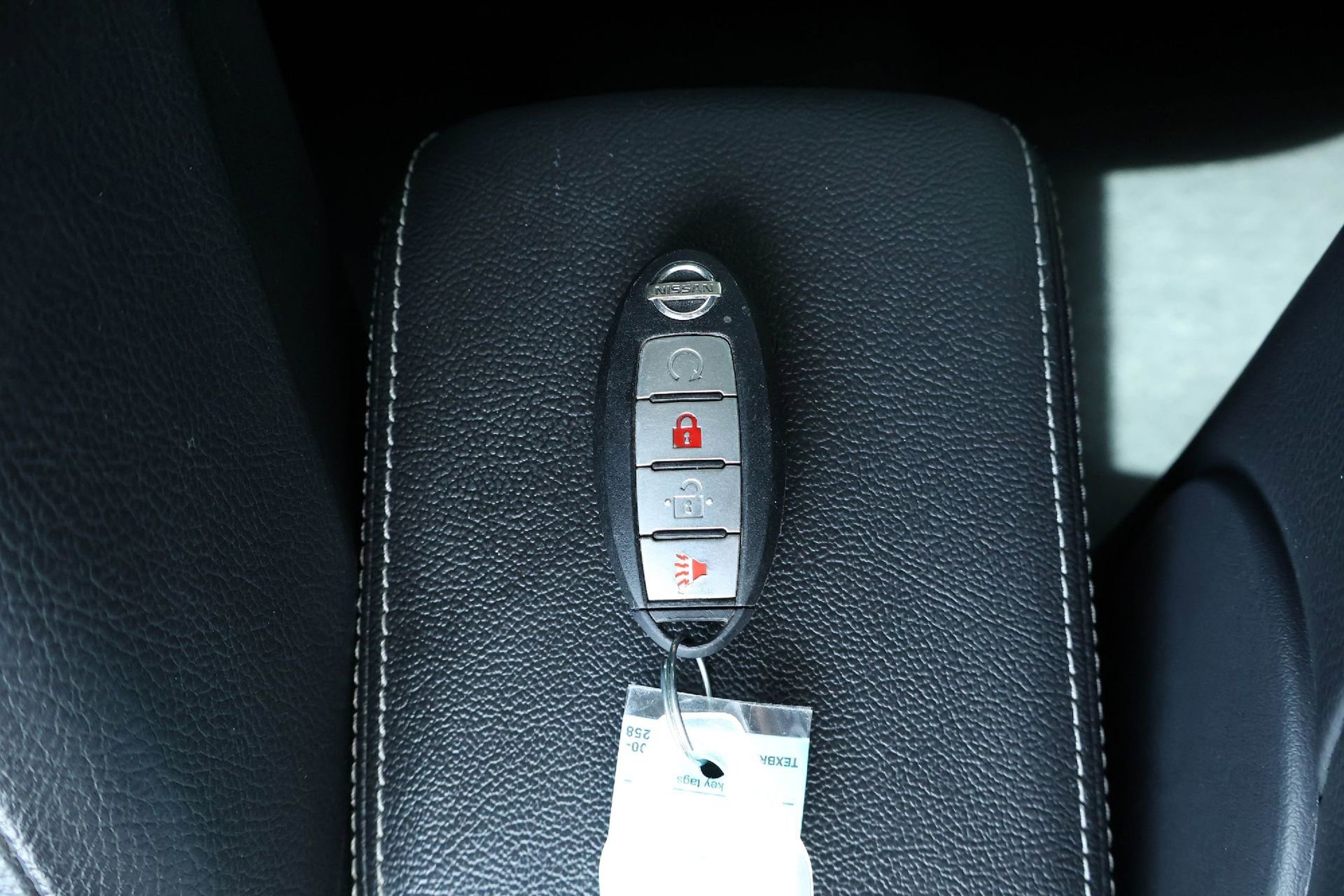 Used 2020 Nissan Kicks SR w/ SR Premium Package image 20