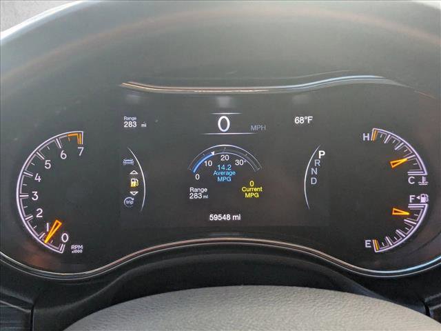 Used 2020 Jeep Grand Cherokee Laredo image 9