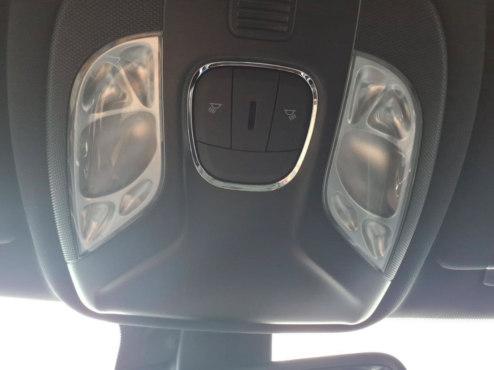 Used 2025 Jeep Compass Trailhawk AWD/4WD image 28