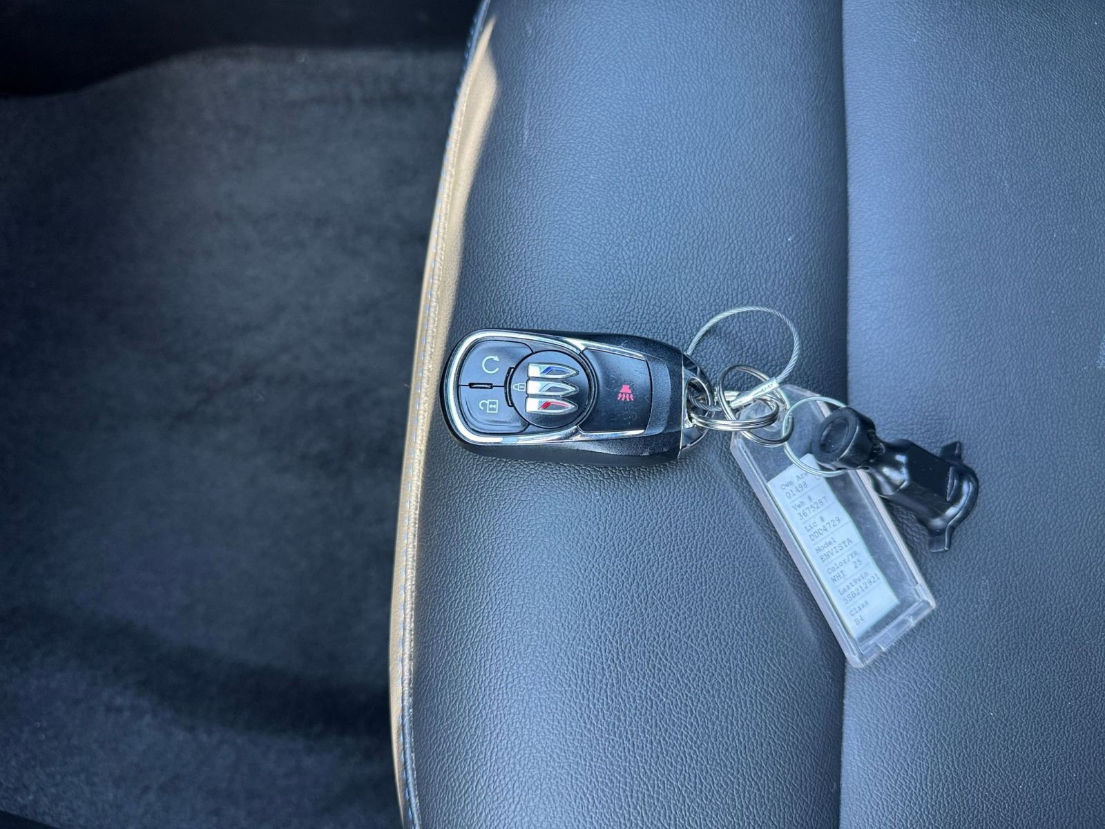 Used 2025 Buick Envista Sport Touring image 20