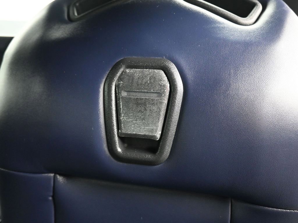 Used 2025 Ford Mustang Dark Horse image 38