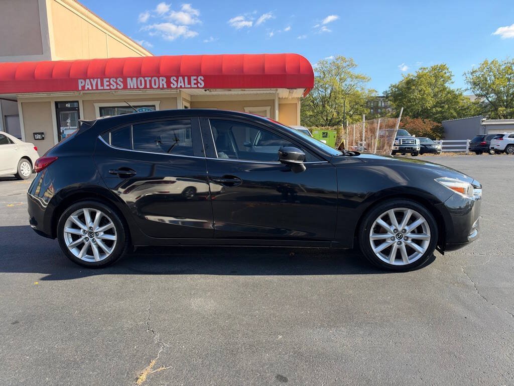 Used 2017 MAZDA MAZDA3 Touring FWD image 8