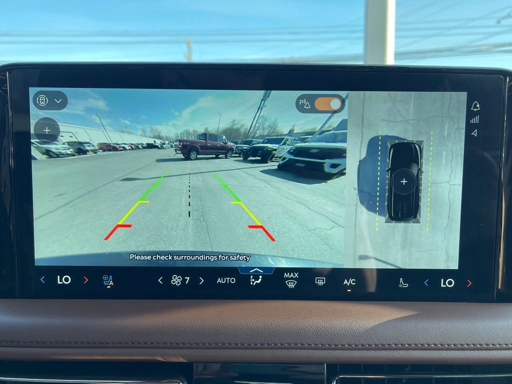 Used 2025 Lincoln Aviator Reserve w/ Equipment Group 201A AWD/4WD image 14