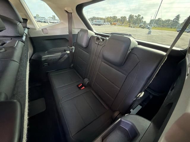 Used 2020 Volkswagen Tiguan SE FWD image 15