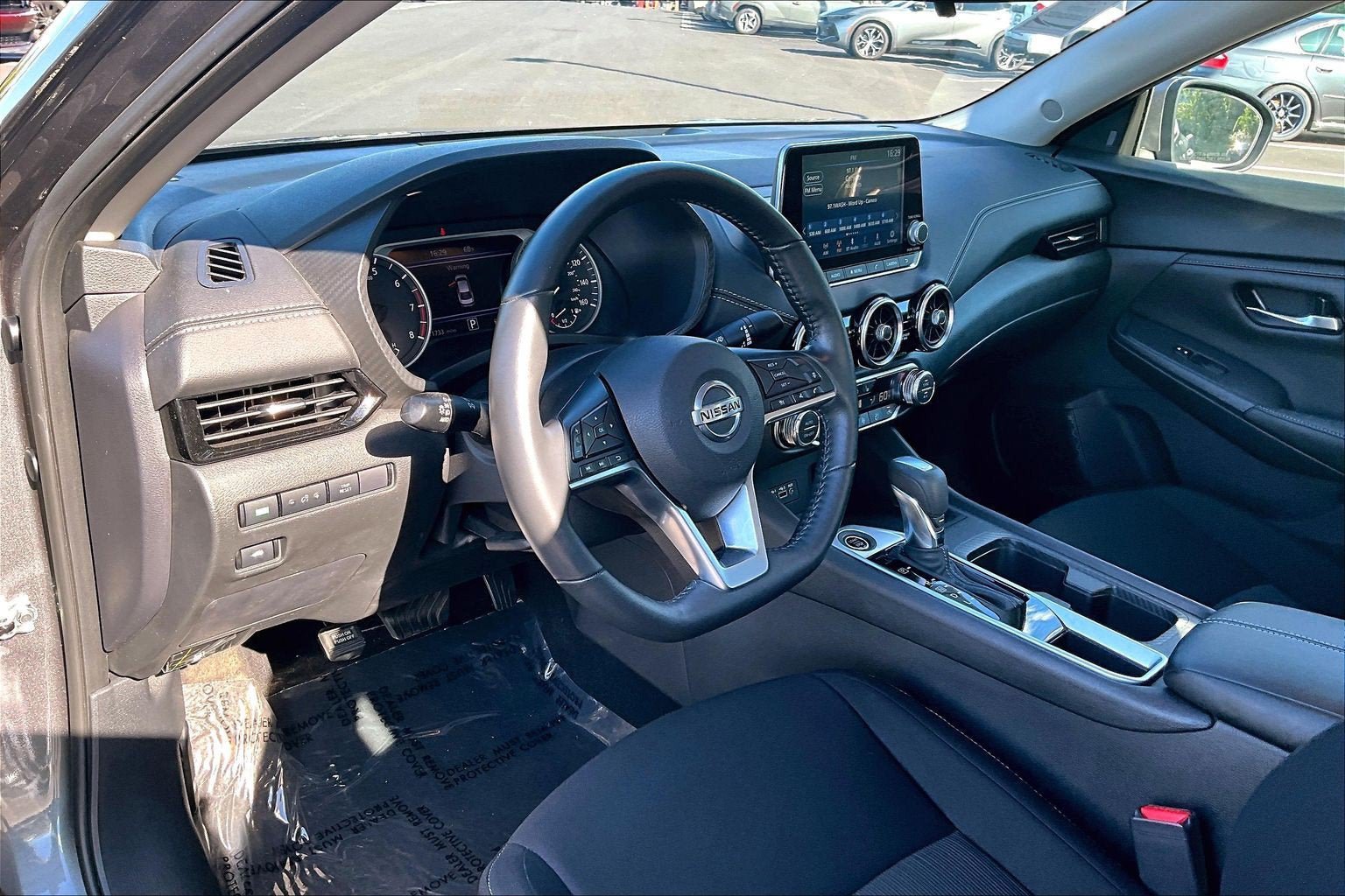 Used 2023 Nissan Sentra SV w/ All-Weather Package FWD image 13