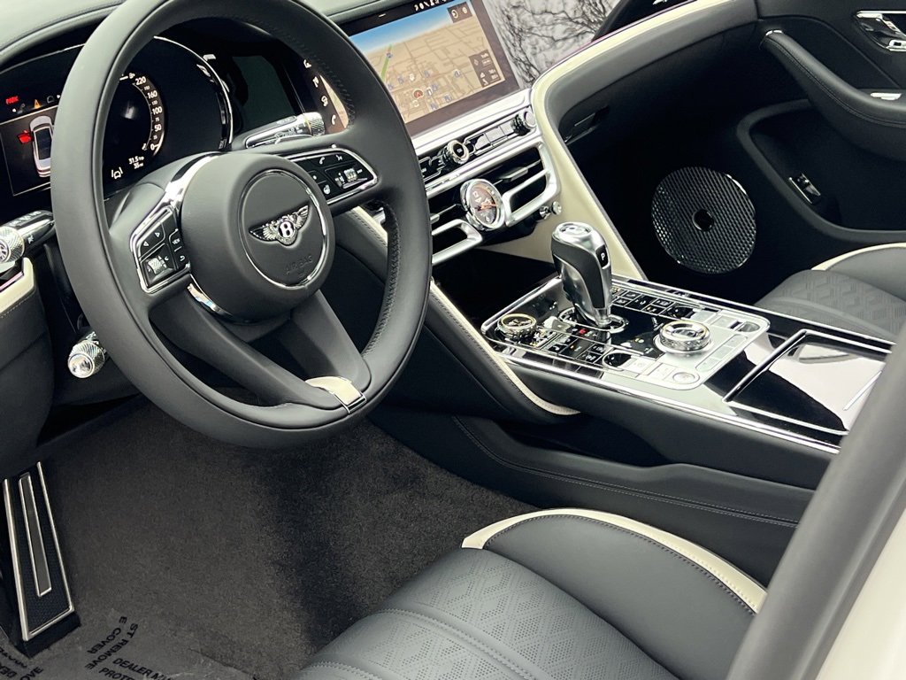 Used 2025 Bentley Flying Spur Speed image 60