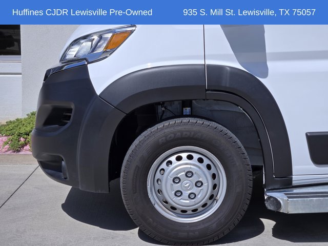 Used 2025 RAM ProMaster 2500 w/ U-Haul Equipment Group FWD image 8